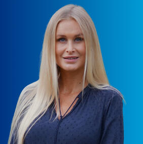 15. Simone Hrašková 15. Simone Hrašková
